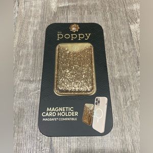 XO Poppy magnetic card holder. Gold.